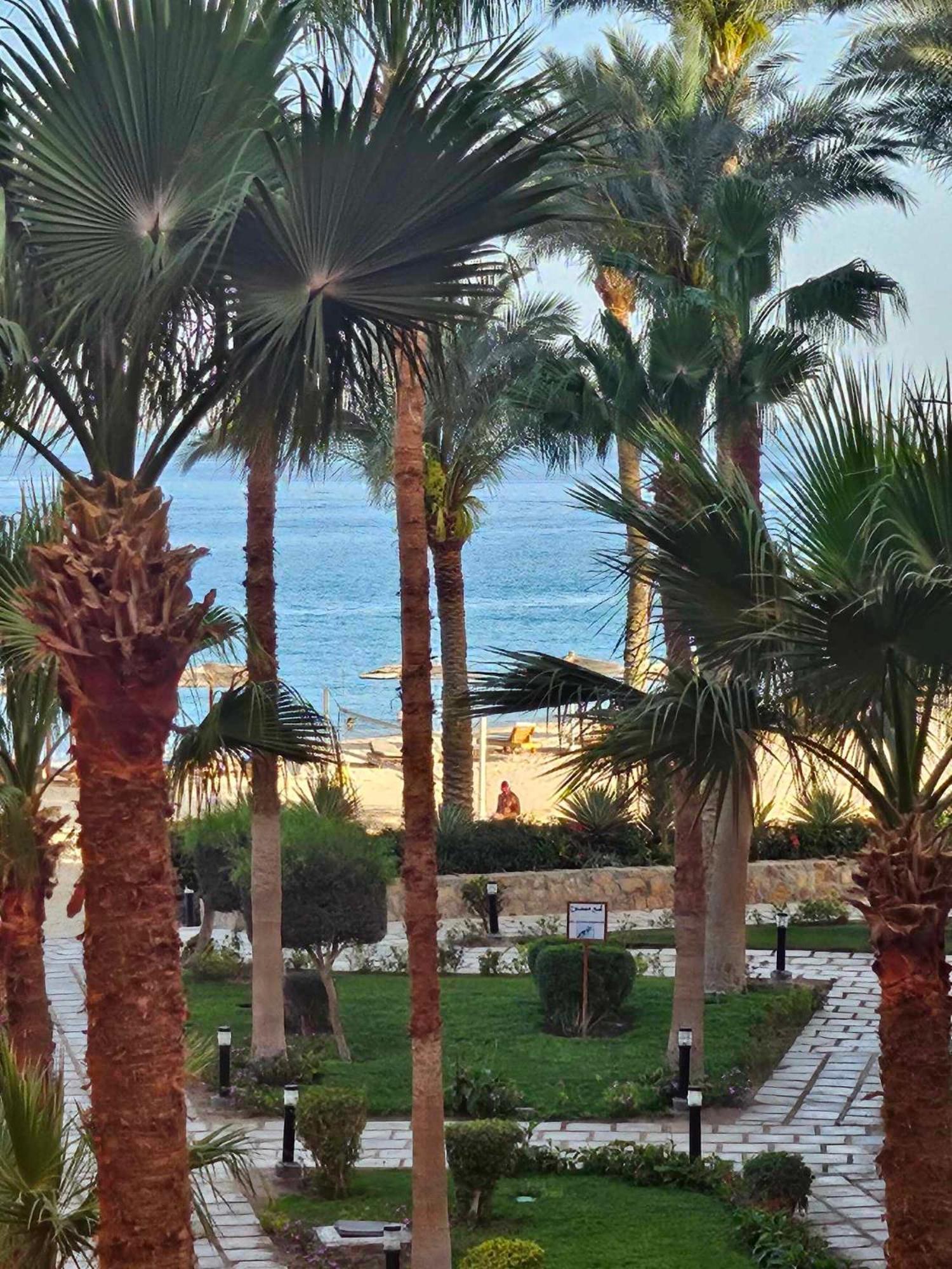 Esplanada Beach Apartment Χουργκάντα Εξωτερικό φωτογραφία